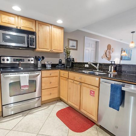 Fun 2 Bed/2 Bath Condo With Pool On Biloxi Beach מראה חיצוני תמונה