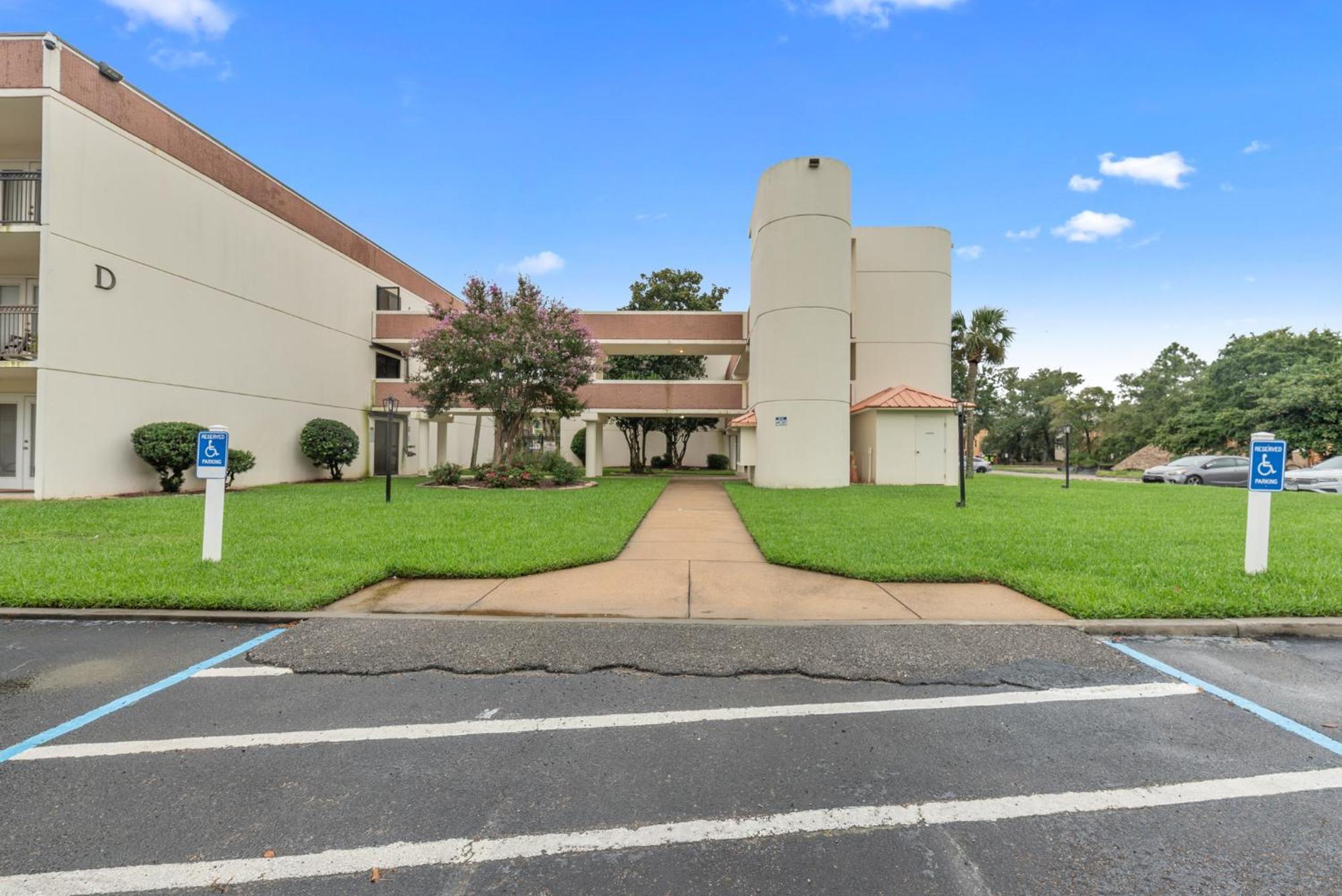 Fun 2 Bed/2 Bath Condo With Pool On Biloxi Beach מראה חיצוני תמונה