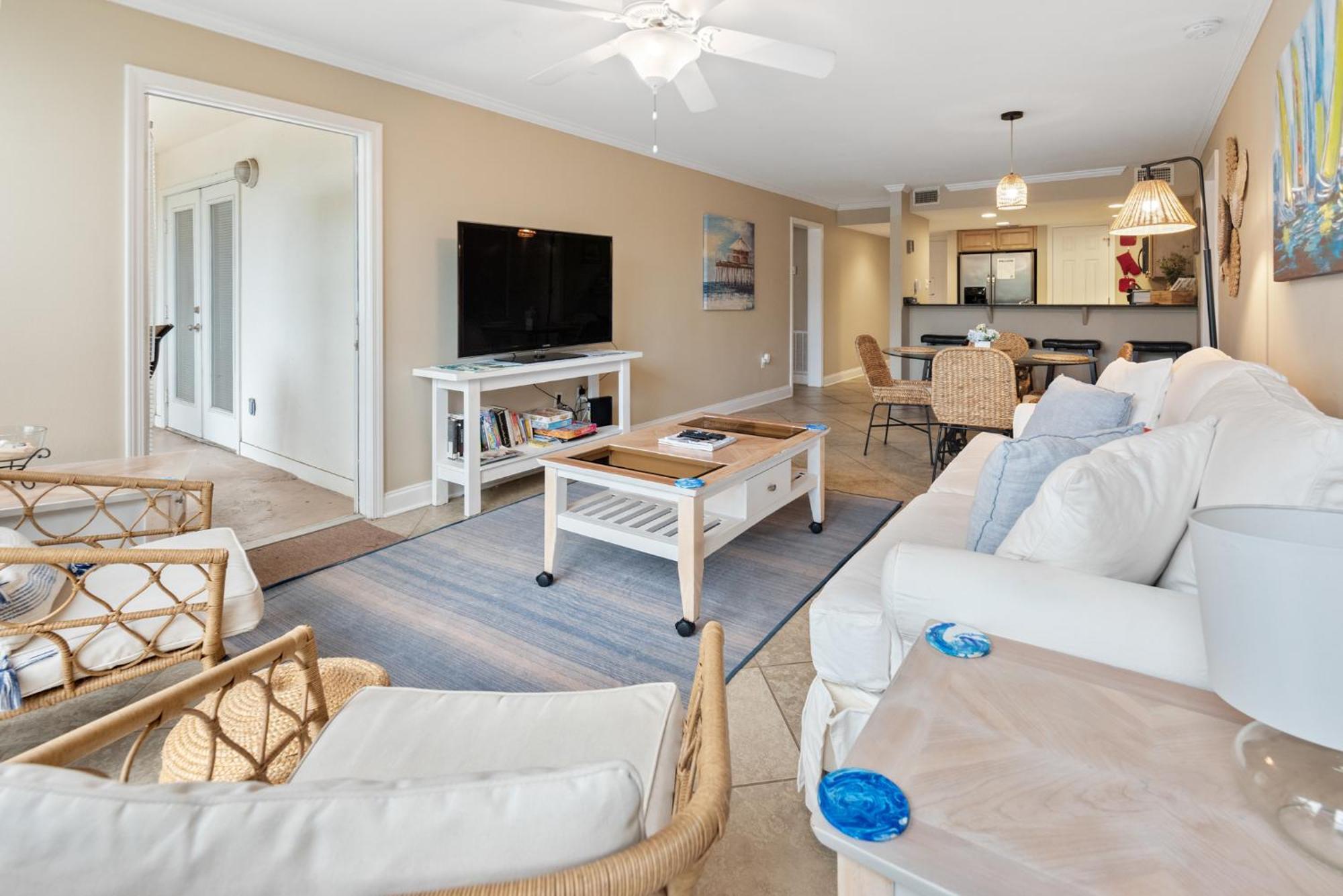Fun 2 Bed/2 Bath Condo With Pool On Biloxi Beach מראה חיצוני תמונה
